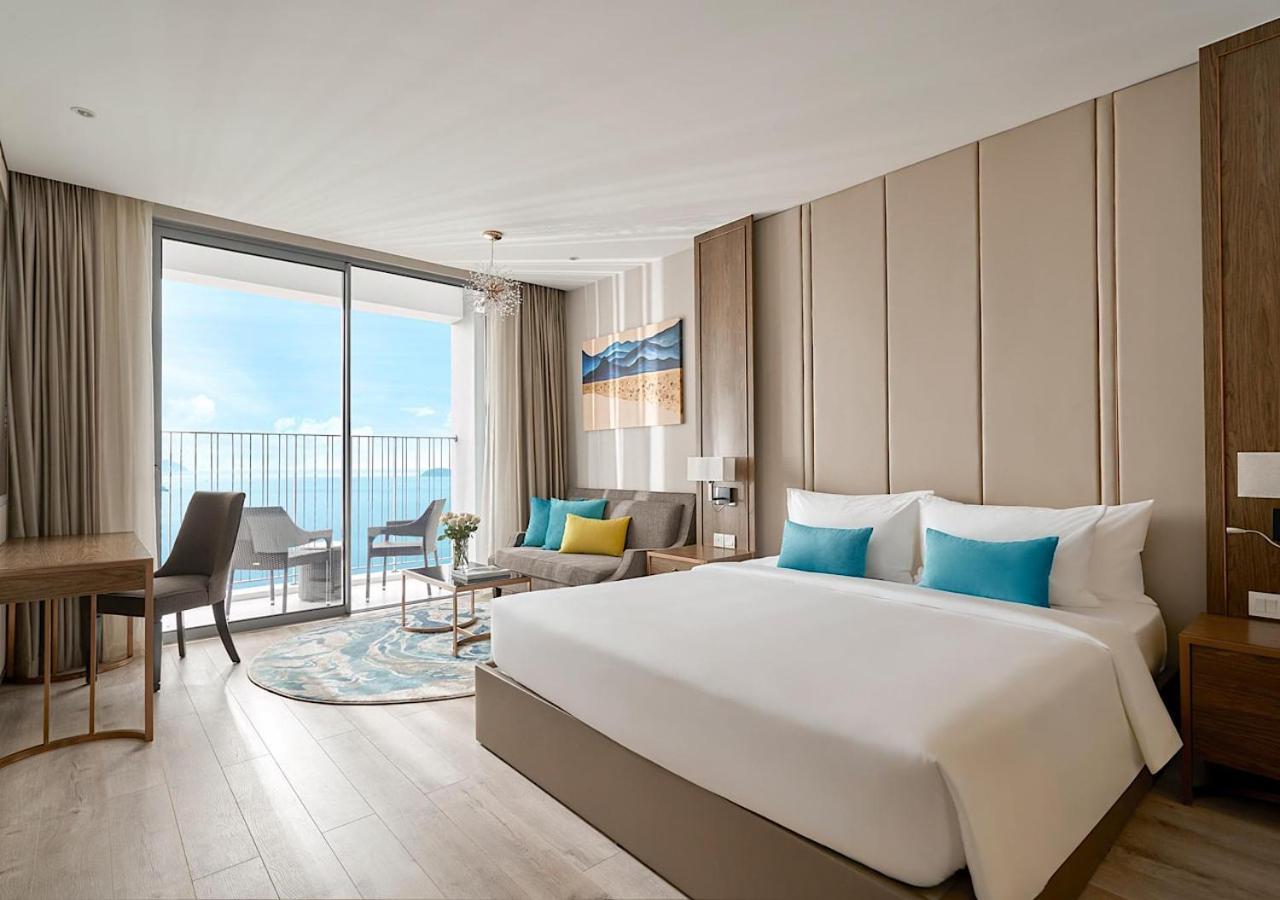 Panorama Autumn Leaves Nha Trang Beach Hotel ภายนอก รูปภาพ