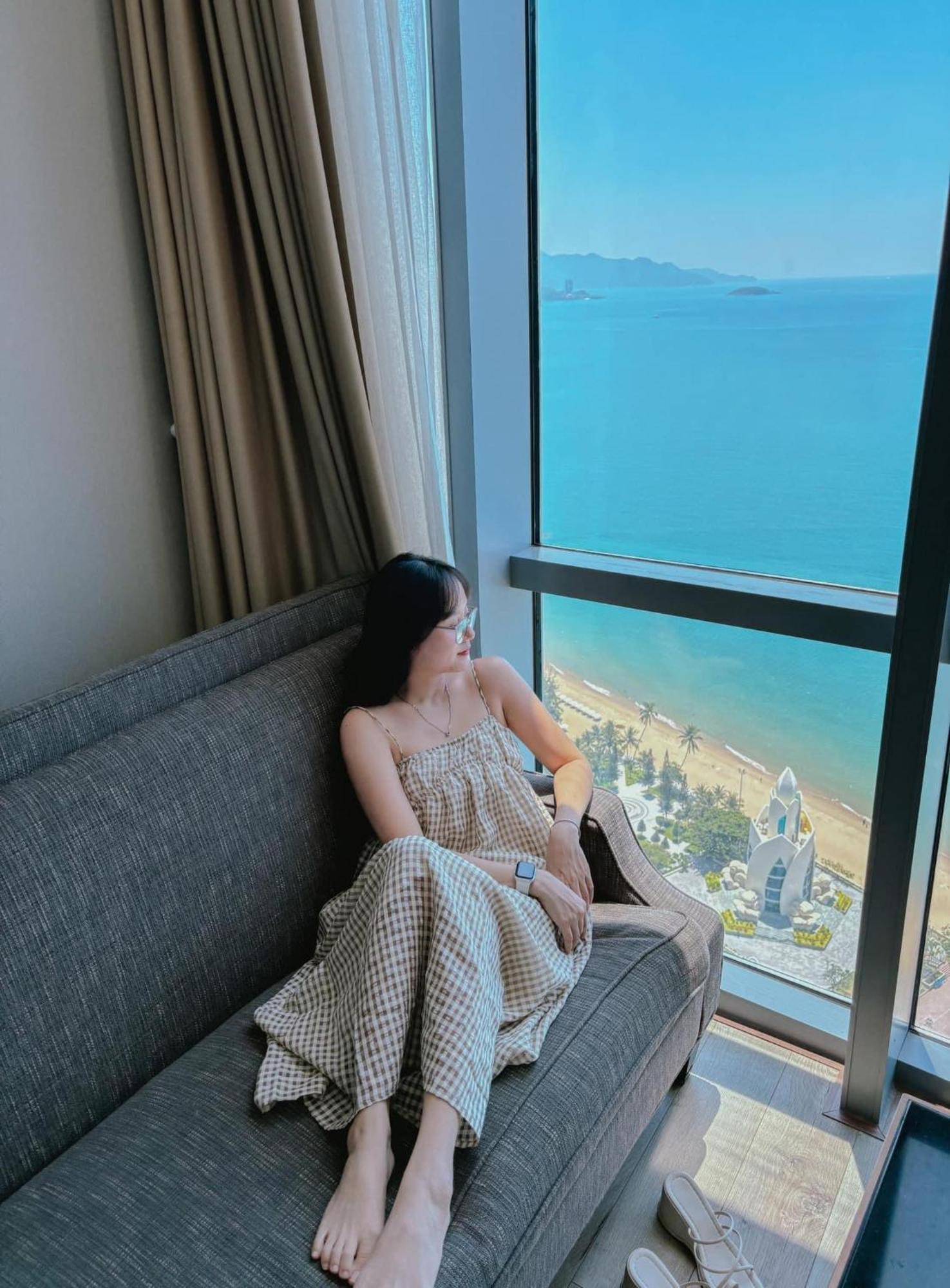 Panorama Autumn Leaves Nha Trang Beach Hotel ภายนอก รูปภาพ